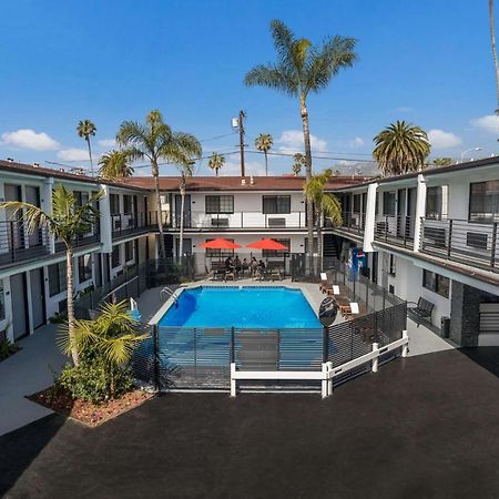Sunset West Hotel, Surestay Collection By Best Western Los Angeles Exterior photo