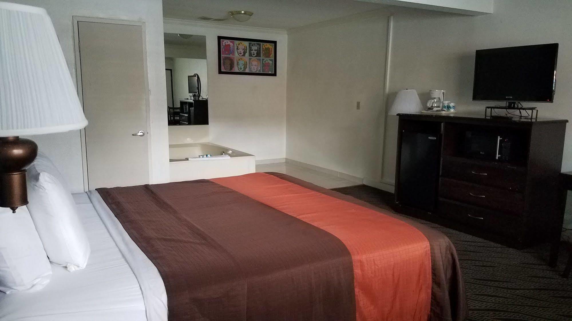 Sunset West Hotel, Surestay Collection By Best Western Los Angeles Exterior photo