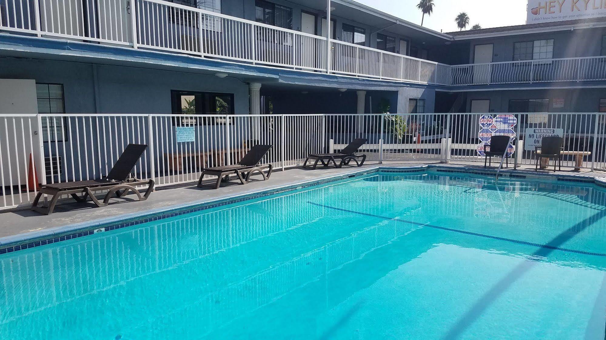 Sunset West Hotel, Surestay Collection By Best Western Los Angeles Exterior photo